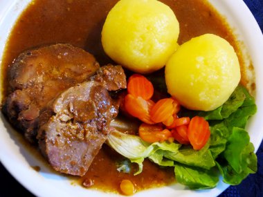 patates köfte ile Kızartma domuz