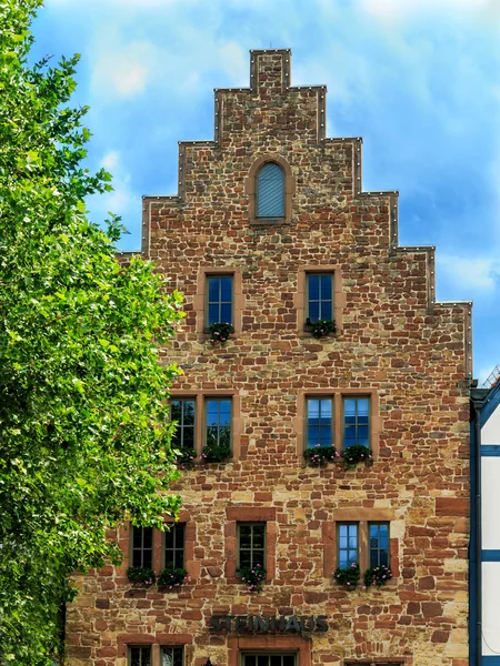 De steinhaus in middeleeuwse frankenberg eder, Duitsland. in 1240 gebouwd — Stockfoto