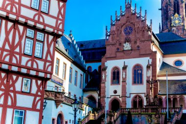 Bavyera saint peter ve alexander bazilikanın minor aschaffenburg, Almanya