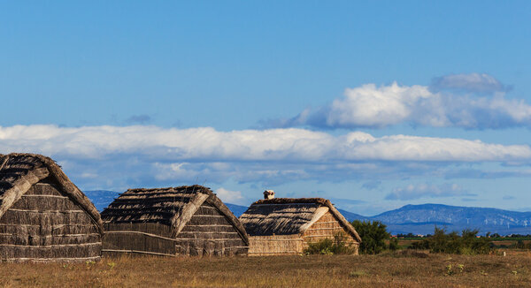 Древняя рыбацкая деревня, Этанг-де-Кане-Сен-Назар, юг Франции
