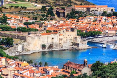 Collioure chateau royal, Güney Fransa ile bay