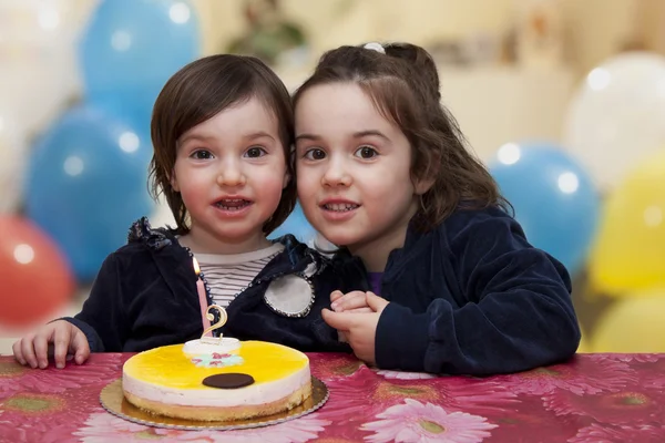 Feliz aniversário — Fotografia de Stock