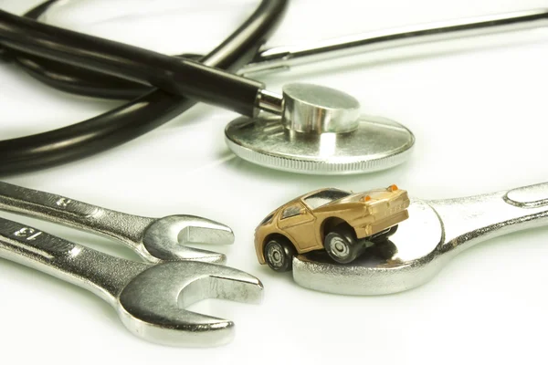 Doctor in de auto 's — Stockfoto