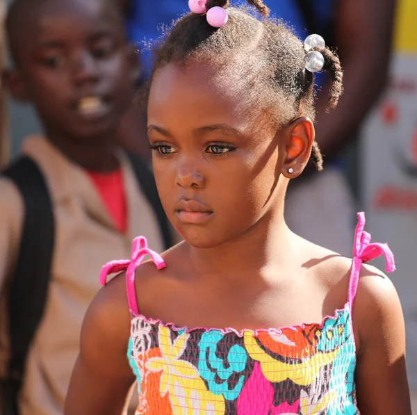 Hübsches jamaikanisches Mädchen — Stockfoto