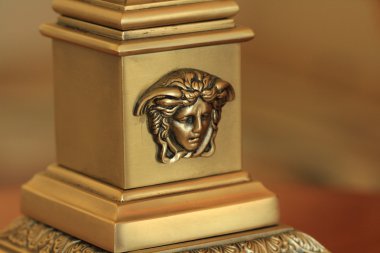 Medusa Dekoratif metal oyma