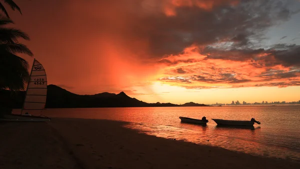 Coucher de soleil plage Photo De Stock