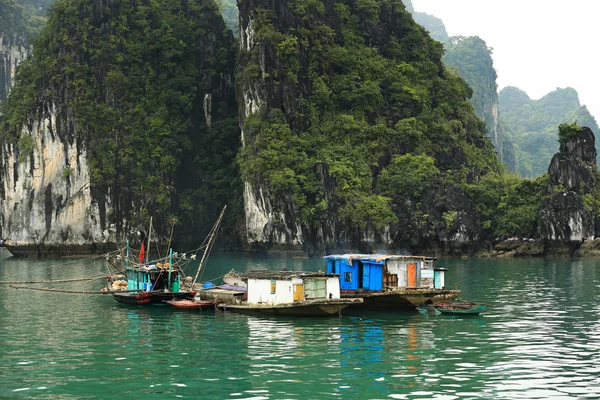 Floating Village — Stock Photo, Image