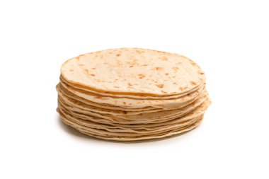 Pitta ekmeği beyaz arka planda izole edilmiş. Üst görünüm. 