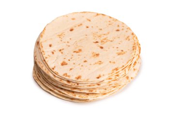 Pitta ekmeği beyaz arka planda izole edilmiş. Üst görünüm. 