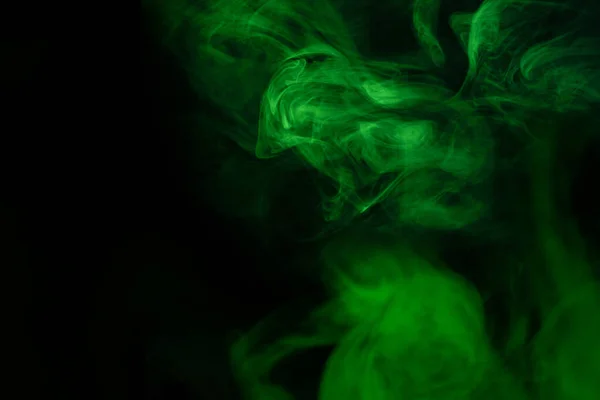 Πράσινος Ατμός Μαύρο Φόντο Αντιγραφή Χώρου — Φωτογραφία Αρχείου