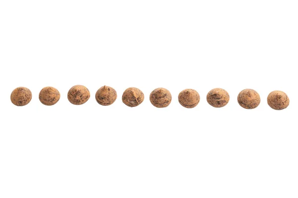 Trufle Czekoladowe Izolowane Białym Tle Cukierki Czekoladowe — Zdjęcie stockowe