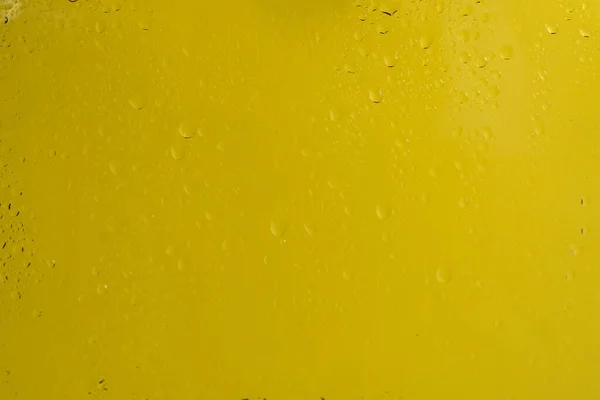 Sárga Háttér Vízcseppekkel Fénymásolási Hely — Stock Fotó