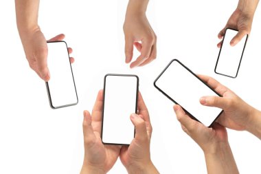 Beyaz arka planda elle izole edilmiş akıllı telefon. Beyaz perde. Boşluğu kopyala.