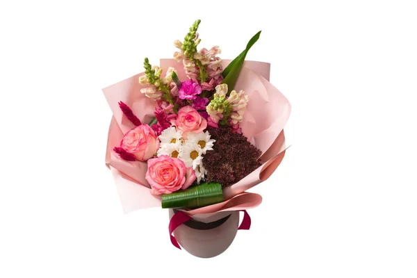 Bouquet Fleurs Roses Douces Papier Emballage Rose Isolé Sur Fond — Photo