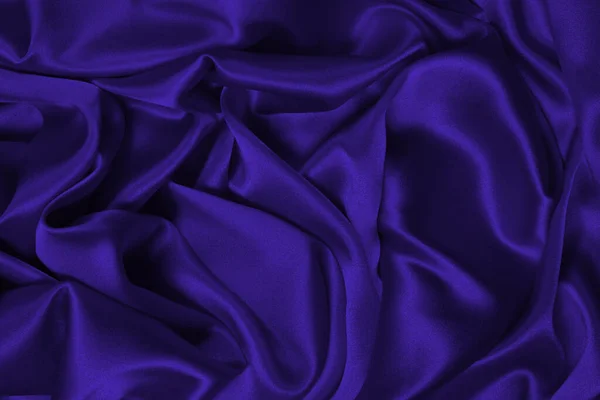 紫色丝绸或缎子的奢侈面料纹理可以用作抽象的背景 顶部视图 — 图库照片