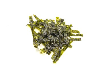 Beyaz arka planda izole edilmiş lezzetli yosun.. 