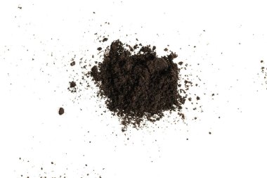 Beyaz arka planda izole edilmiş bitkiler için kara toprak. Yer deseni.