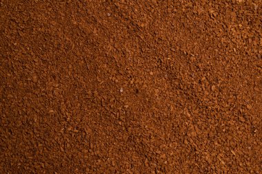 Arka planda izole edilmiş anlık kahve. Üst görünüm. 