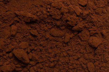 Arka planda izole edilmiş anlık kahve. Üst görünüm. 