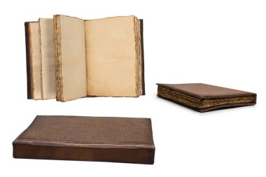 Beyaz bir arkaplanda izole edilmiş boş eski bir defter. Boşluğu kopyala.  