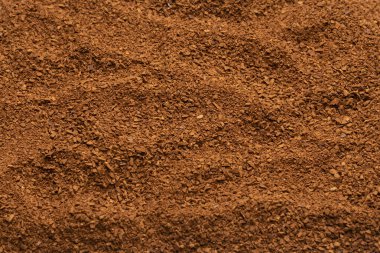 Arka planda izole edilmiş anlık kahve. Üst görünüm. 