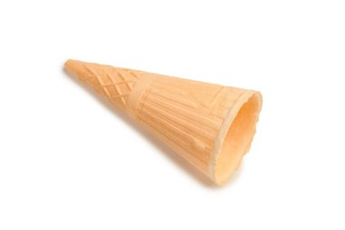 Beyaz arkaplanda izole edilmiş waffle konisi. 