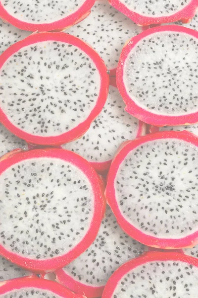 Süße Leckere Drachenfrucht Oder Pitaya Scheiben Als Hintergrund — Stockfoto