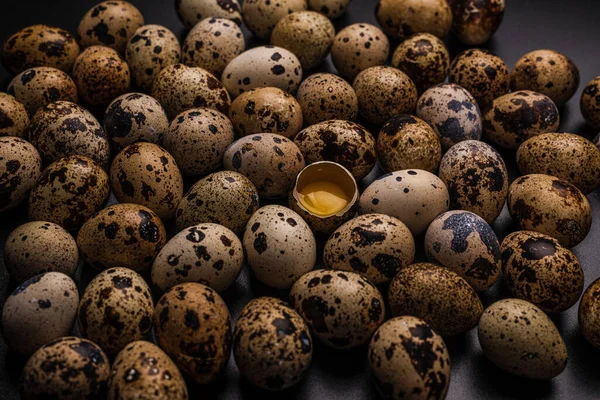 Grupo Huevos Codorniz Como Fondo Huevos Crudos — Foto de Stock