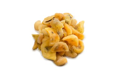 Kurumuş tutku meyvesi beyaz arka planda izole edilmiş. Üst görünüm. 