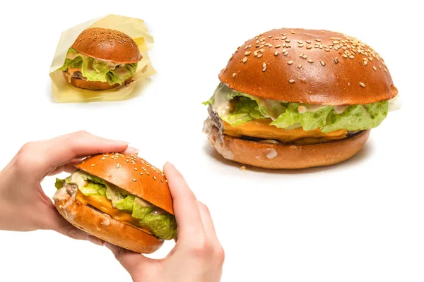 Hamburger Dans Les Mains Femme Isolé Sur Fond Blanc Vue — Photo