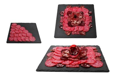 Tahtada farklı et kesikleri var. Ahşap bir arka planda.