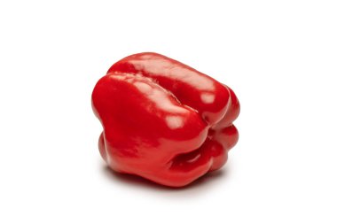 Kırmızı dolma biber beyaz arkaplanda izole edildi. 