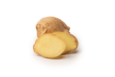 Zencefil Kökü Beyaz Arkaplanda İzole Edildi.