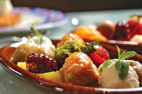 Ramazan için tatlı tabağı