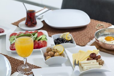 zengin ve leziz Türk Kahvaltı