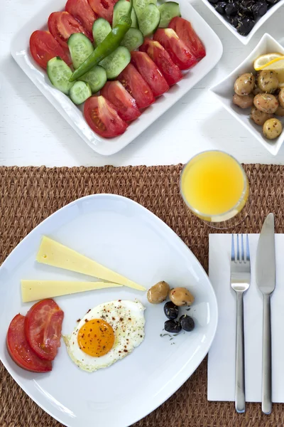 Rico y delicioso desayuno turco — Foto de Stock