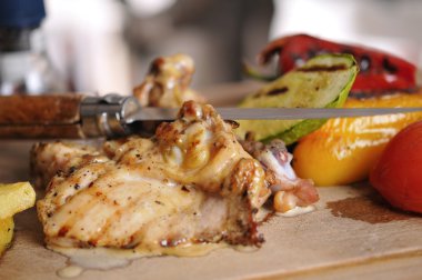 Barbekü Izgara biftek, köfte ve tavuk