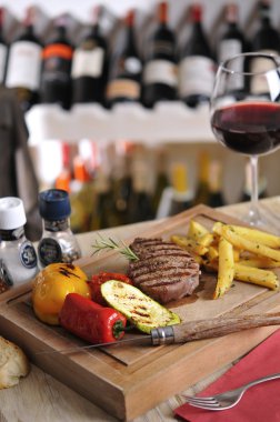 Barbekü Izgara biftek, köfte ve tavuk