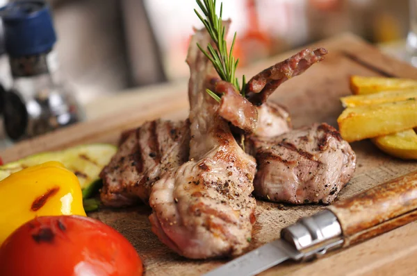 Grilled barbecue steak, meatball and chicken — Stock Photo, Image