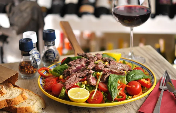 Barbekü Izgara biftek, köfte ve tavuk