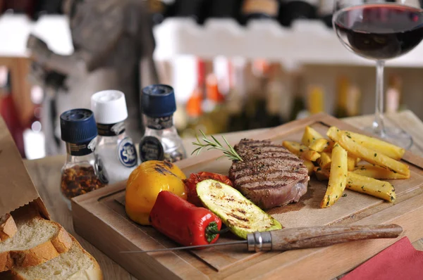 Grilled barbecue steak, meatball and chicken — Stock Photo, Image