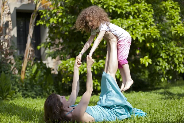 Mother and doughter — Stock Photo, Image