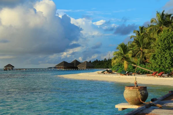 Hermosa vista a la playa de la isla, Maldivas Fotos De Stock