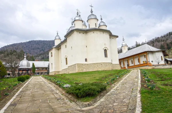 Monasterio en Moldavia —  Fotos de Stock