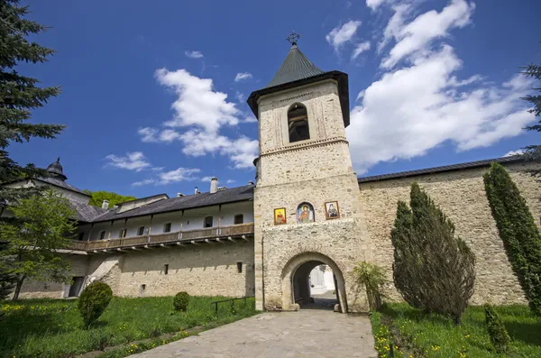Monastère de Secu entourant les murs — Photo