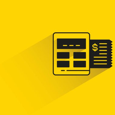 Sarı arka planda gölgesi olan kasiyer ve fatura