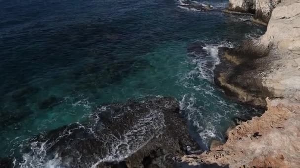 Kıbrıs Rum Kesimi Ayia Napa Deniz Mağarası Kemerli Güzel Deniz — Stok video