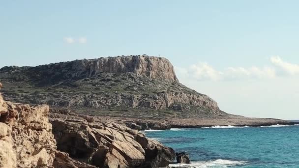 Beautiful Seashore Lagoon Sea Waves Front Cape Greco Mountain Ayia — Stock Video