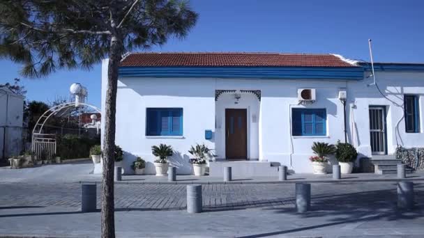 Bella Porta Blu Con Finestre Vecchio Edificio Cipro — Video Stock
