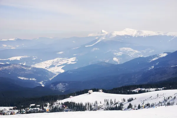 Ski resort winterlandschap — Stockfoto